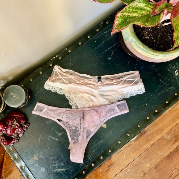 NWOT Victoria's Secret Undies - Picture 1 of 6